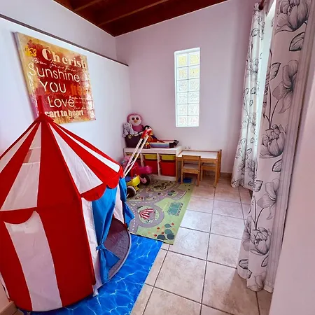 Three Palms Villa, 别墅 普拉亚布兰卡